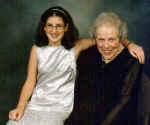 weblia&grandma.jpg (52389 bytes)